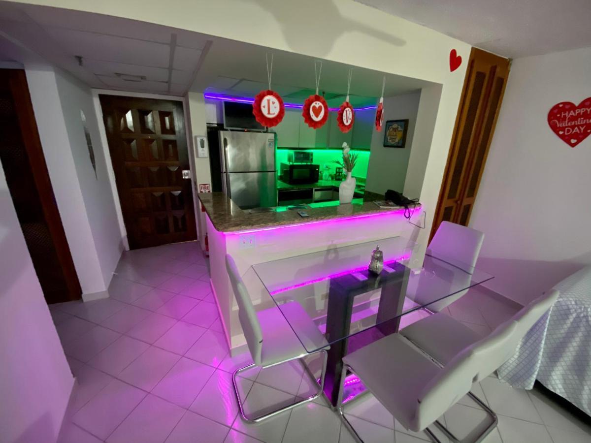 Private Apartment At Mare St Clair Hotel San Juan Bagian luar foto