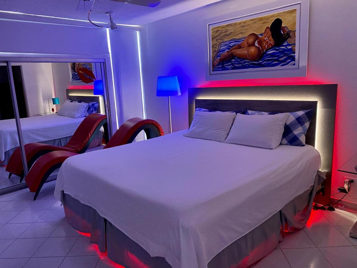 Private Apartment At Mare St Clair Hotel San Juan Bagian luar foto