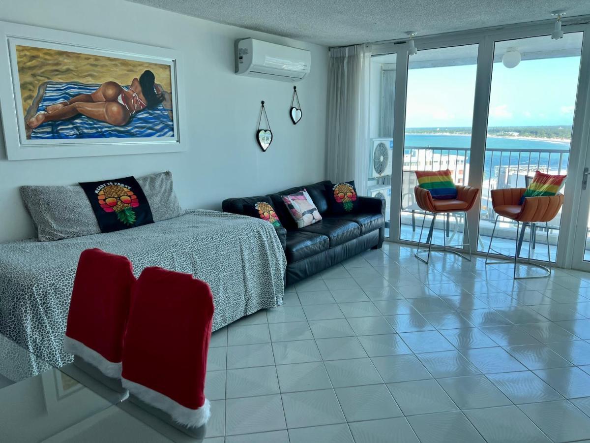Private Apartment At Mare St Clair Hotel San Juan Bagian luar foto