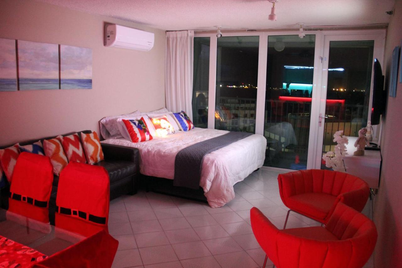 Private Apartment At Mare St Clair Hotel San Juan Bagian luar foto